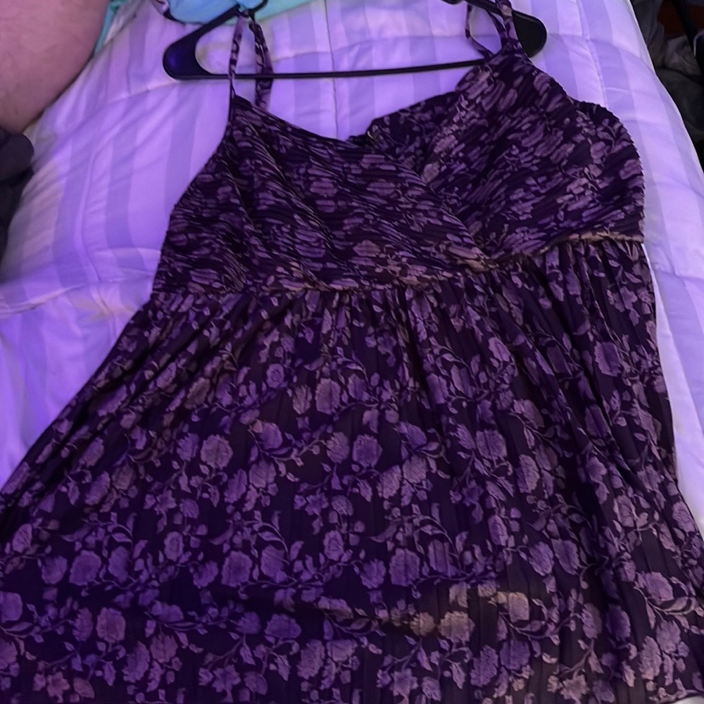 Floral purple and gray tank top